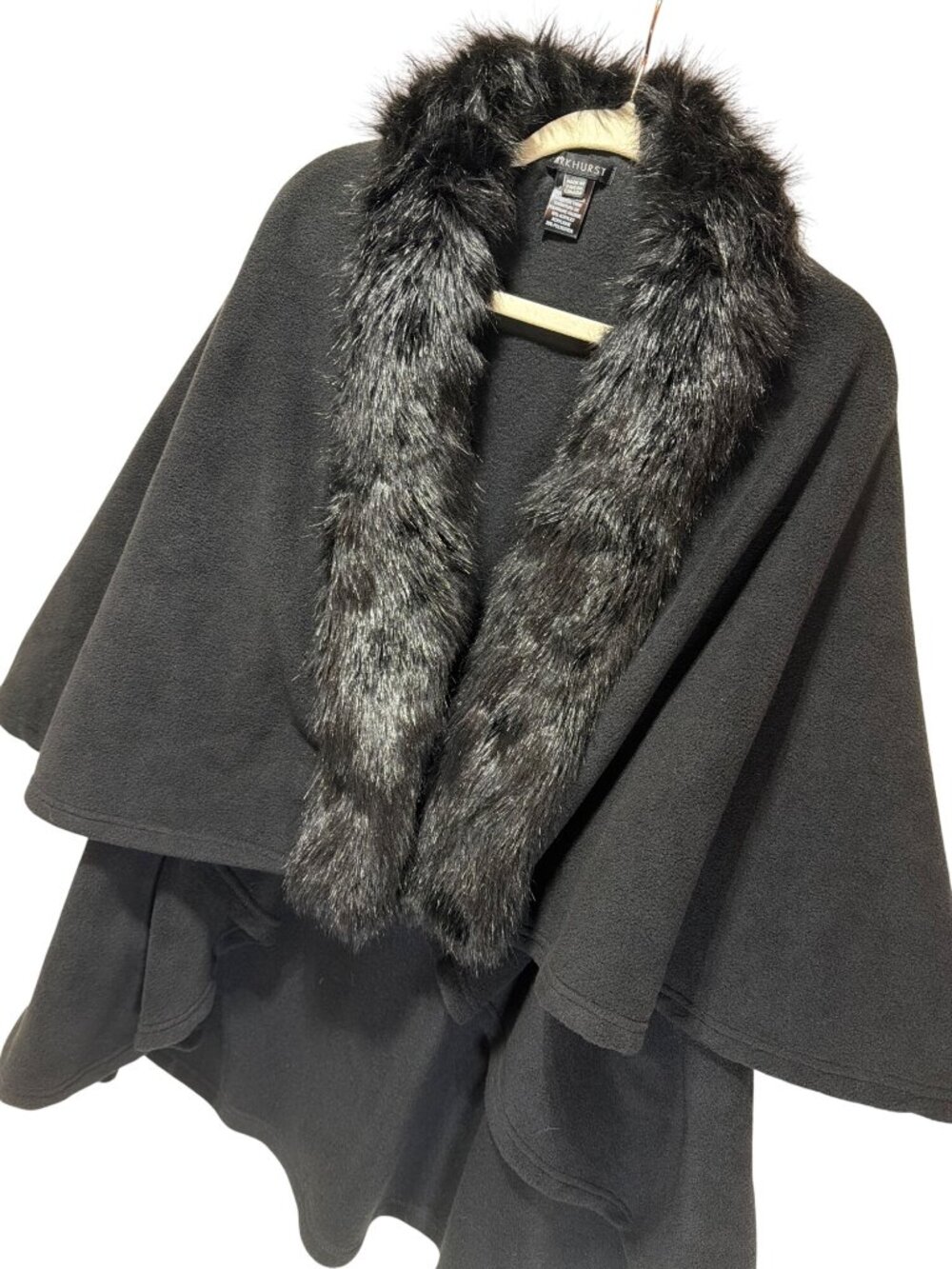 Parkhurst Black Fleece Faux Fur Collar Wrap Cape